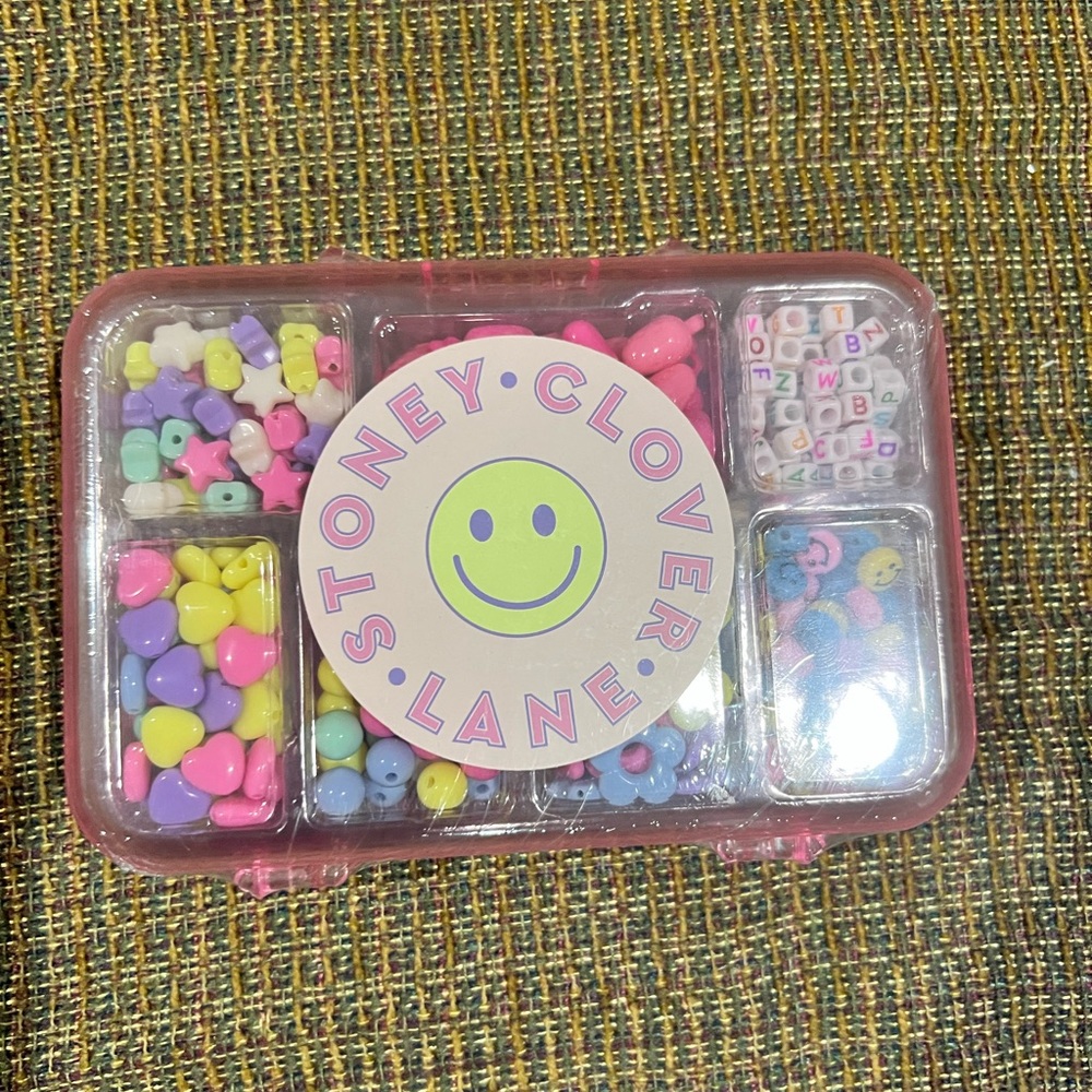 Stoney Clover Lane bead kit